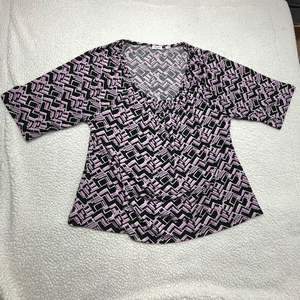 Women’s Liz & Co 28 Long x 24 Wide Multi Color Blouse Top